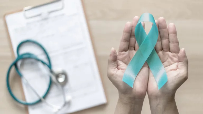 Avancée majeure dans la lutte contre le cancer de l&rsquo;ovaire: L&rsquo;ère du traitement ciblé